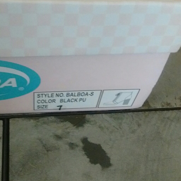 Balboa Heeled Boots - Picture 6 of 7